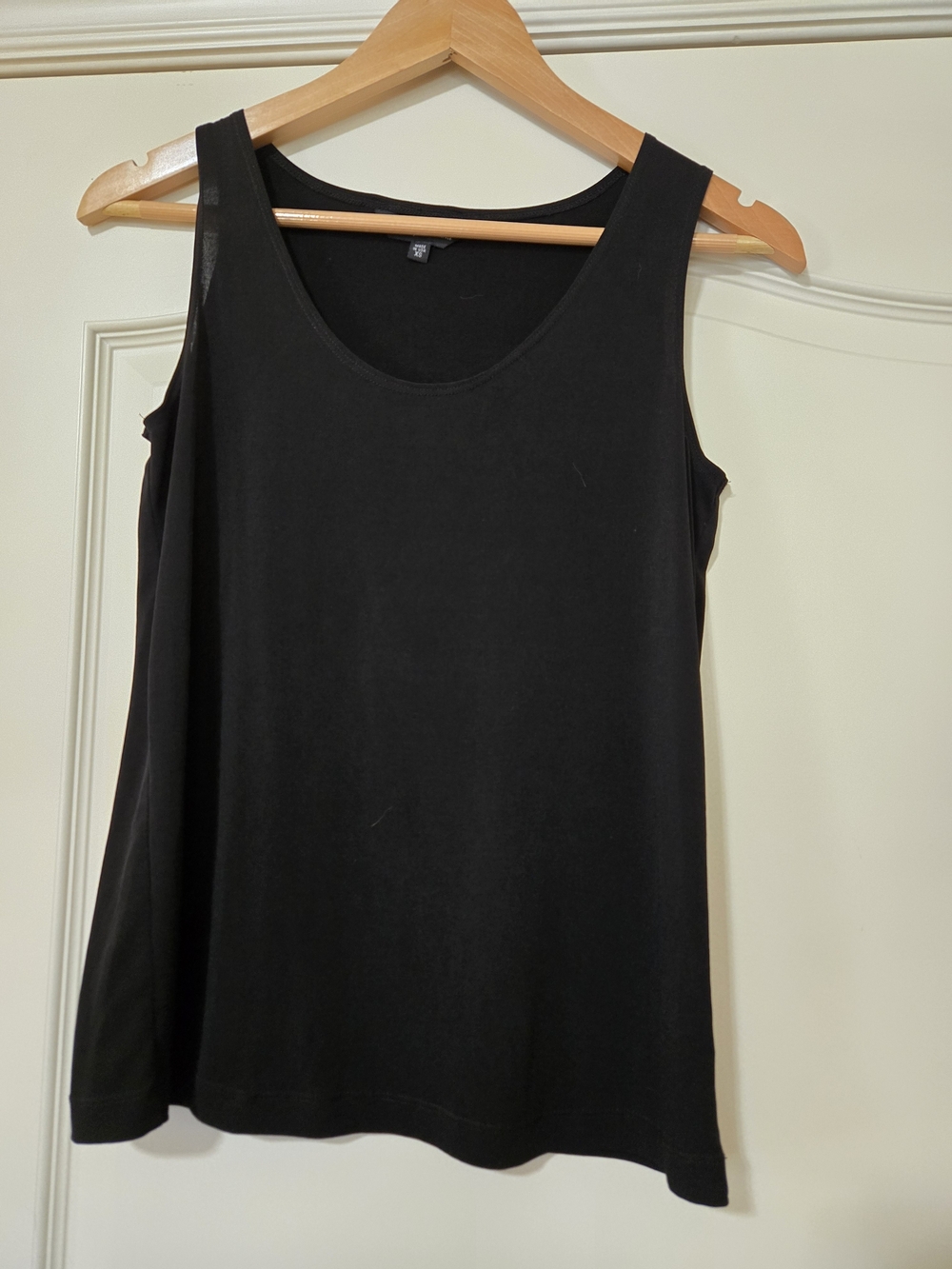 Slinky Brand Black Scoop Neck Tank Top Soft Slinky Layering